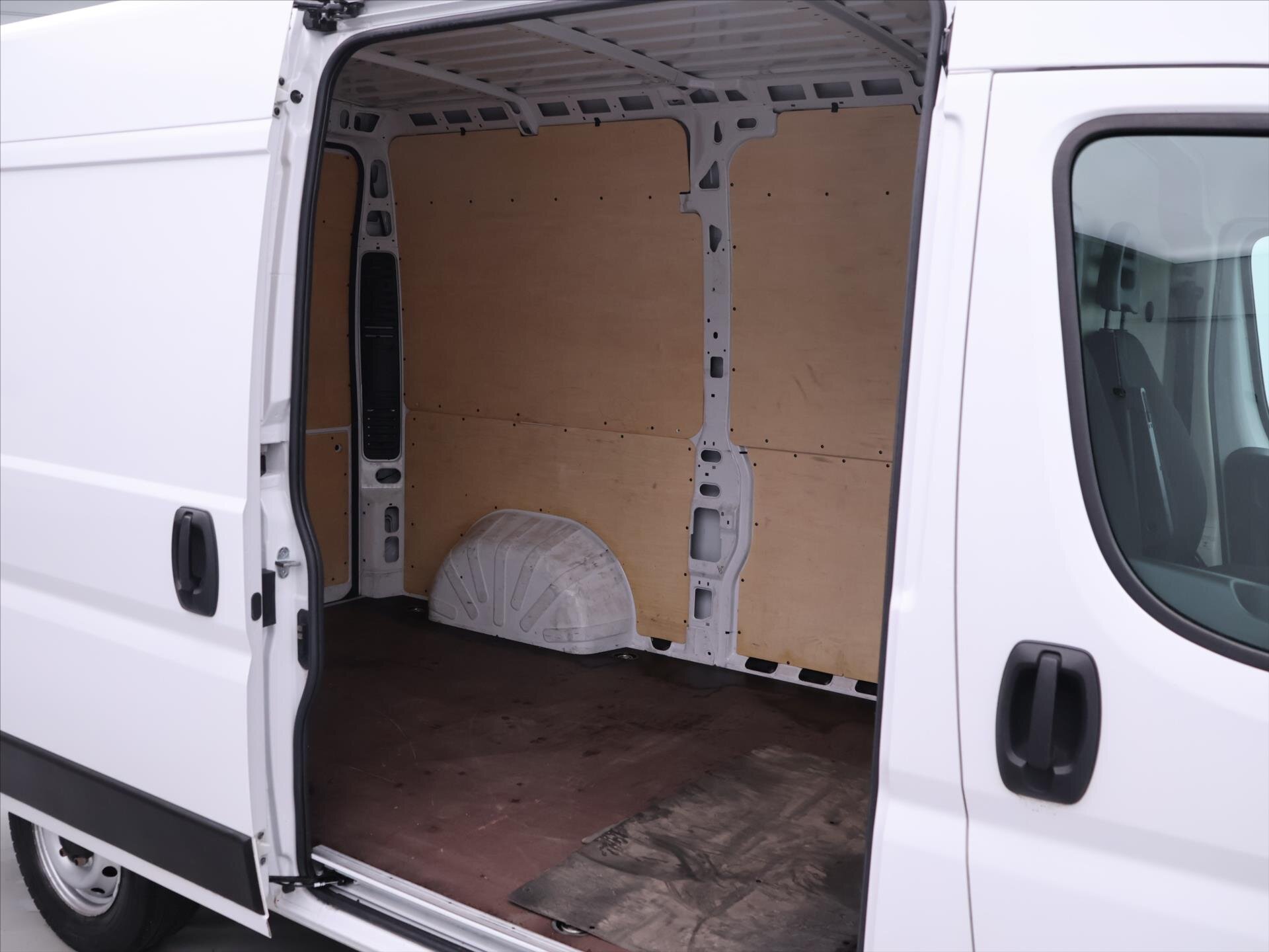 Fiat Ducato Skříň 2,2 l 88 kw