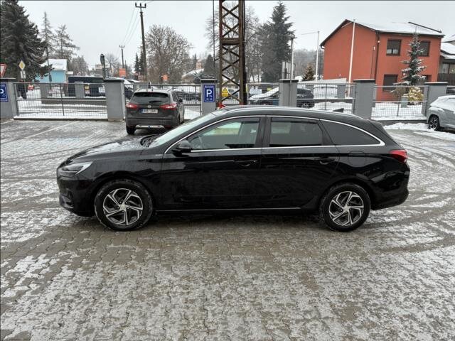 Hyundai i30 Kombi 998,0 88 kw