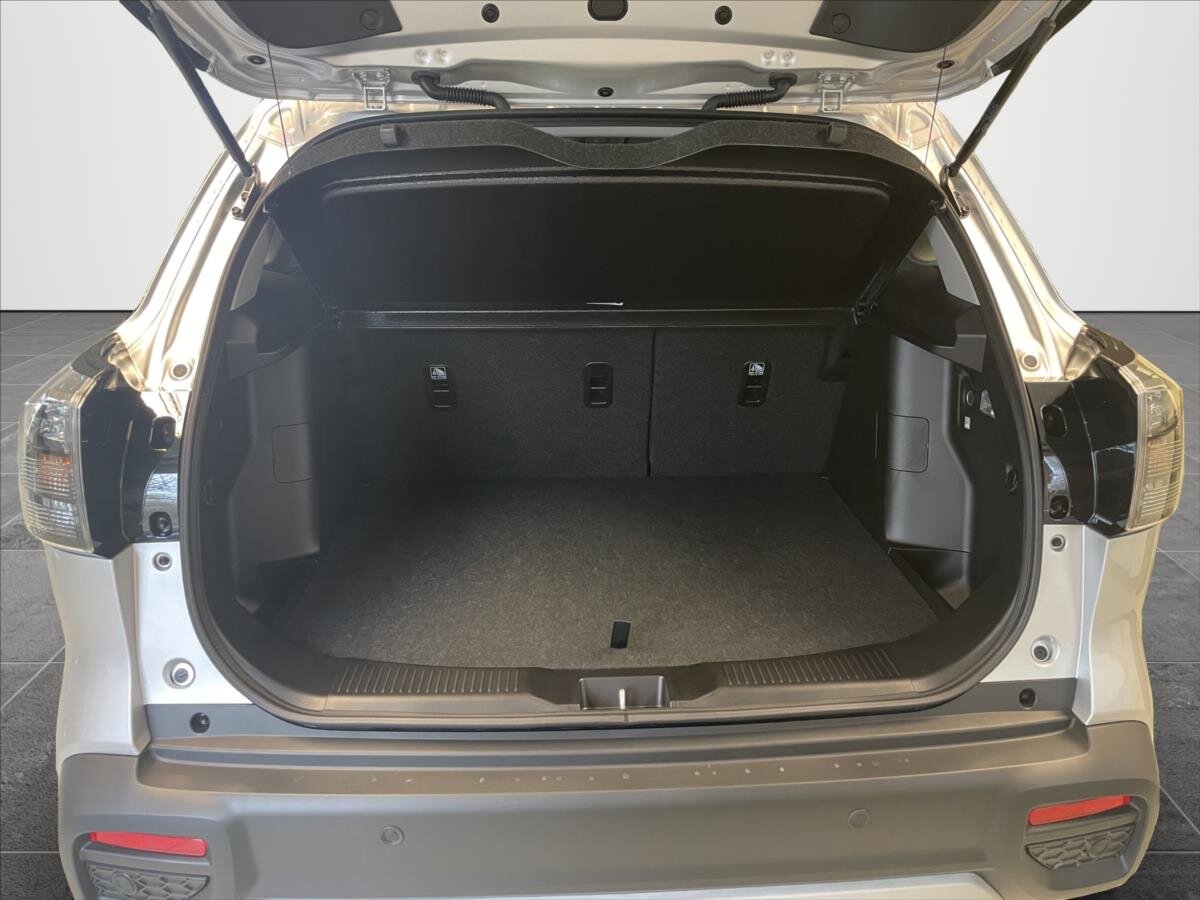 Suzuki S-Cross SUV / Terénní 1,4 l 81 kw