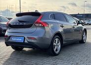 Volvo V40 5