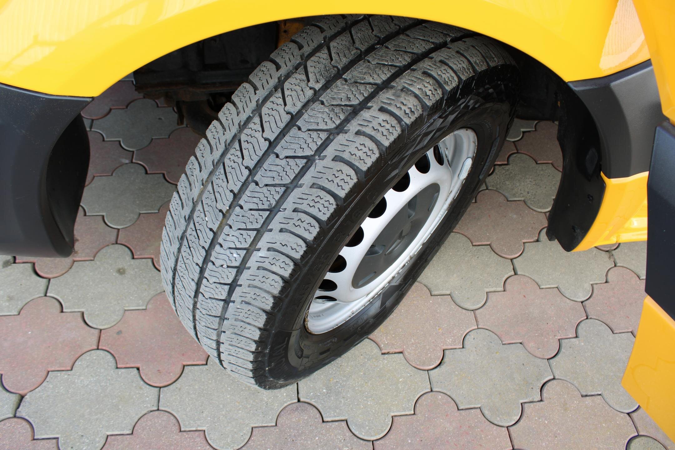 Mercedes-Benz Sprinter Užitková 2,1 l 120 kw