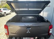 Mitsubishi L200 Pick-up 2,3 l 110 kw