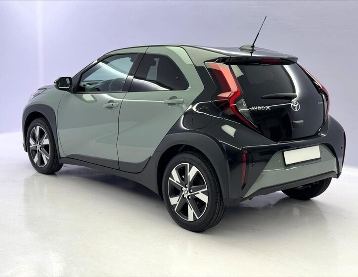 Toyota Aygo Hatchback 1,5 l 85 kw