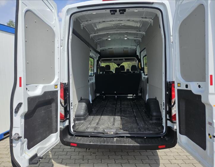 Ford Transit 6