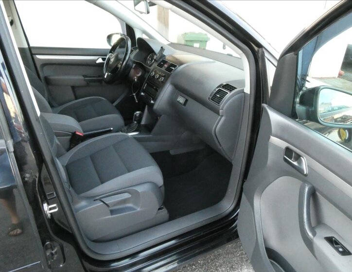 Volkswagen Touran MPV 2,0 l 103 kw