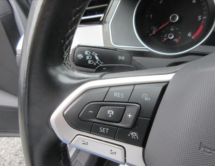 Volkswagen Passat Kombi 2,0 l 110 kw