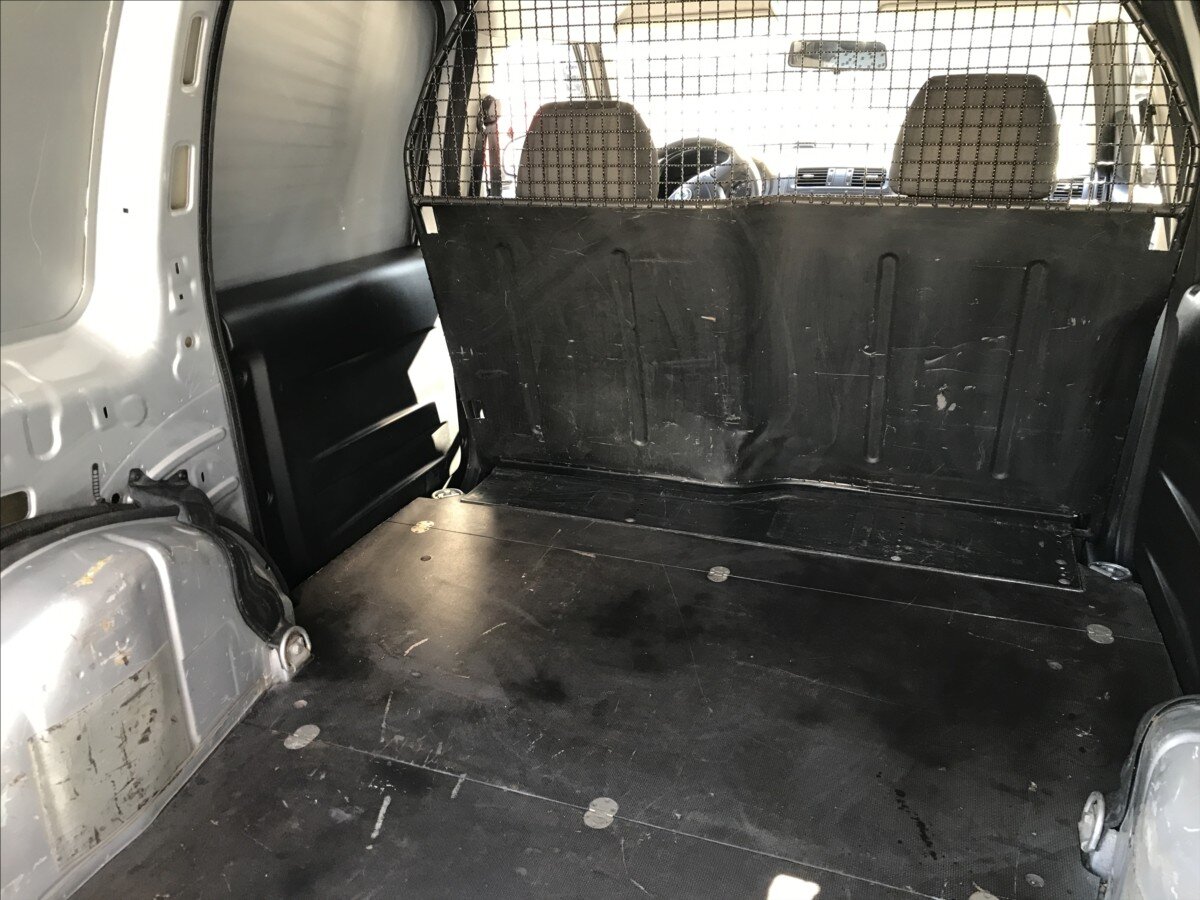 Škoda Praktik Skříň 1,2 l 63 kw