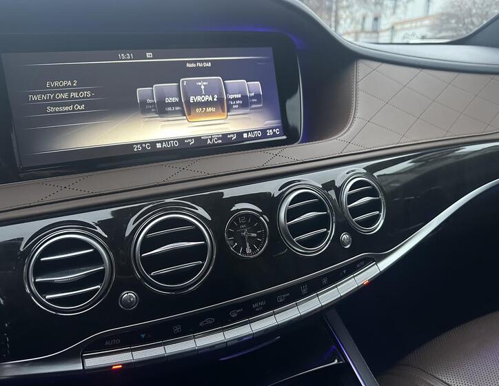 Mercedes-Benz Třídy S 14