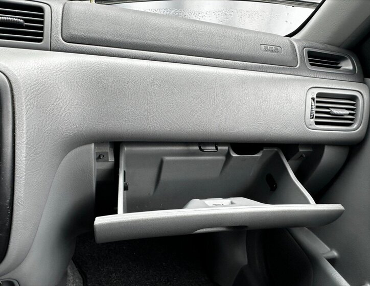 Honda CR-V Kombi 2,0 l 94 kw