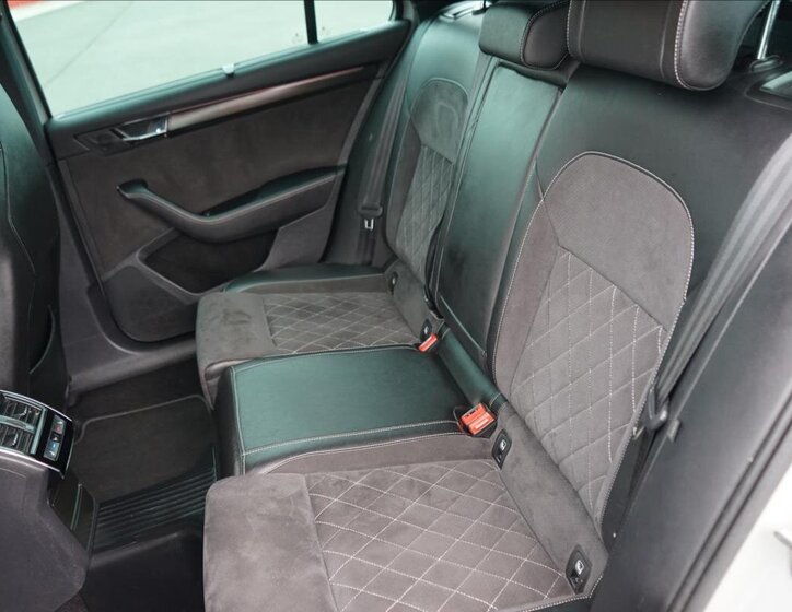 Škoda Superb Kombi 1,4 l 115 kw