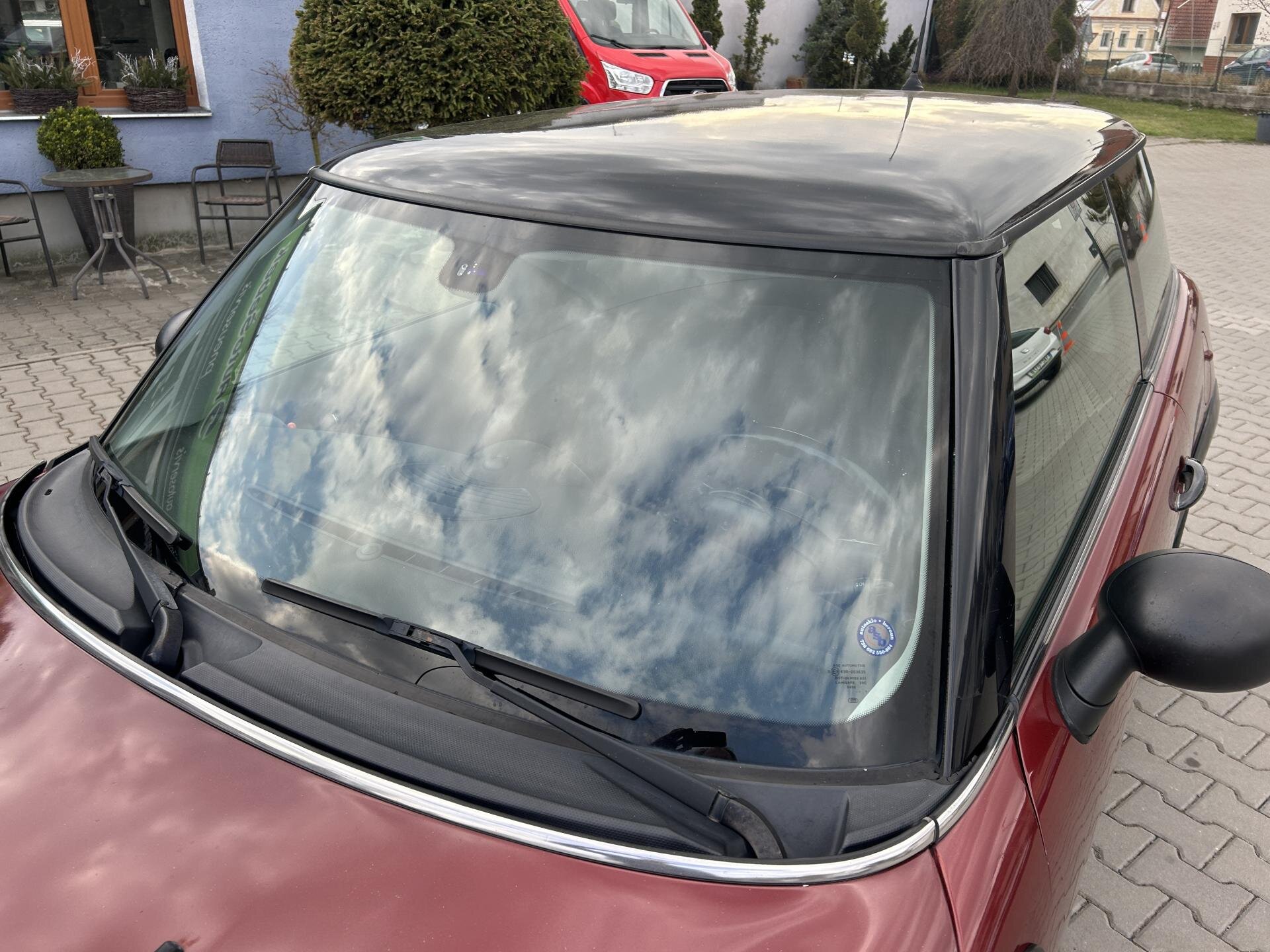 Mini Cooper Hatchback 1,6 l 80 kw