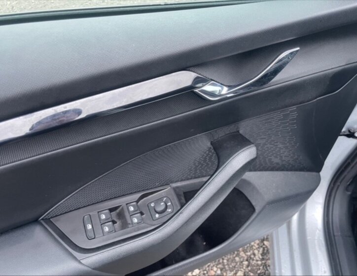 Škoda Octavia Liftback 2,0 l 85 kw