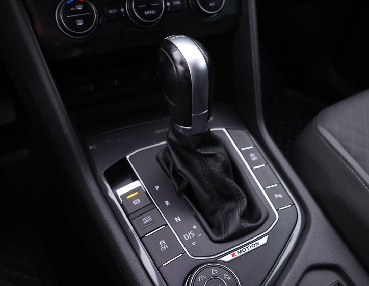 Volkswagen Tiguan SUV / Terénní 2,0 l 110 kw