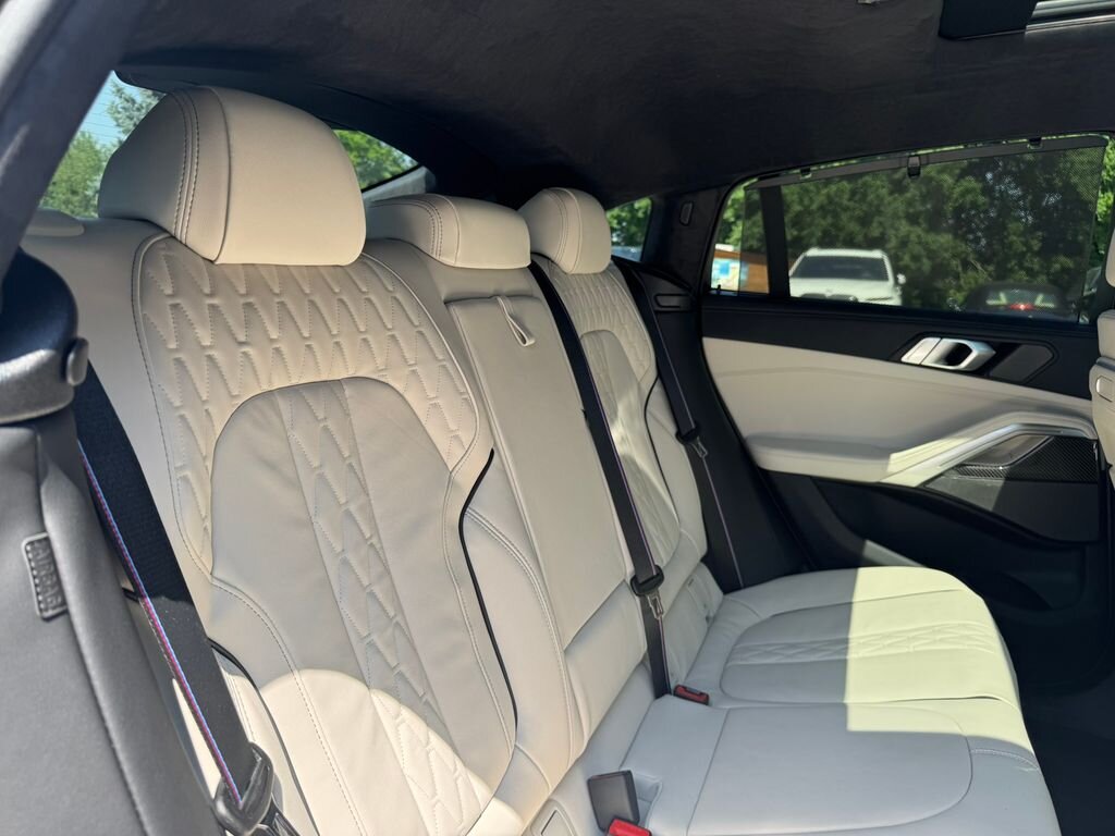 BMW X6 SUV / Terénní 4,4 l 210 kw