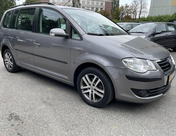 Volkswagen Touran MPV 2,0 l 80 kw