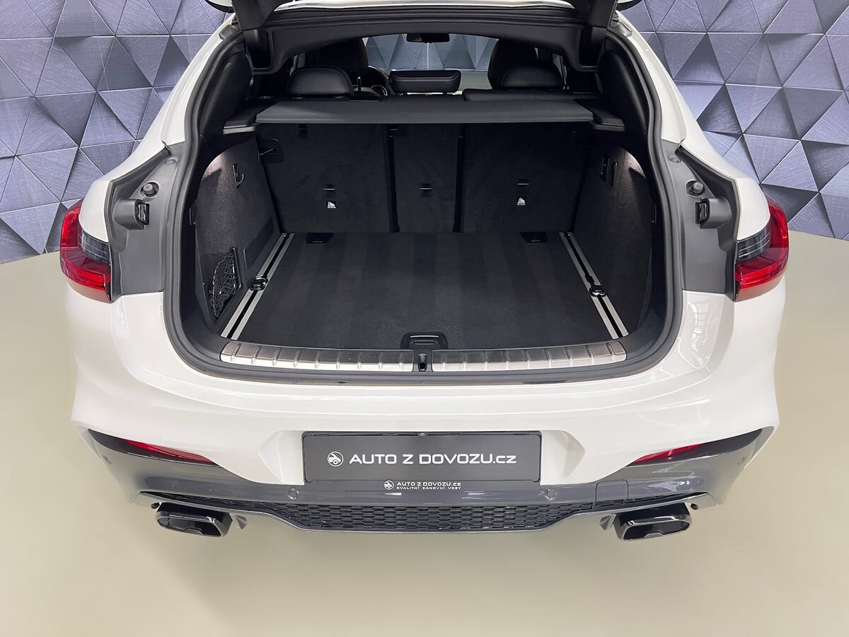 BMW X4 SUV / Terénní 3,0 l 250 kw