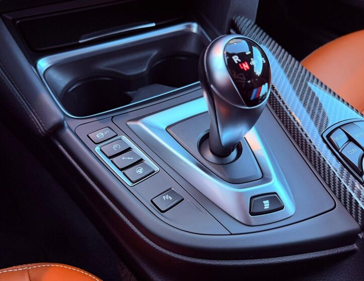 BMW M4 Kupé 3,0 l 317 kw