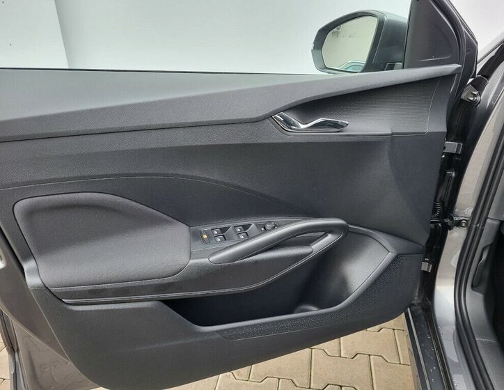 Škoda Fabia Hatchback 999,0 70 kw