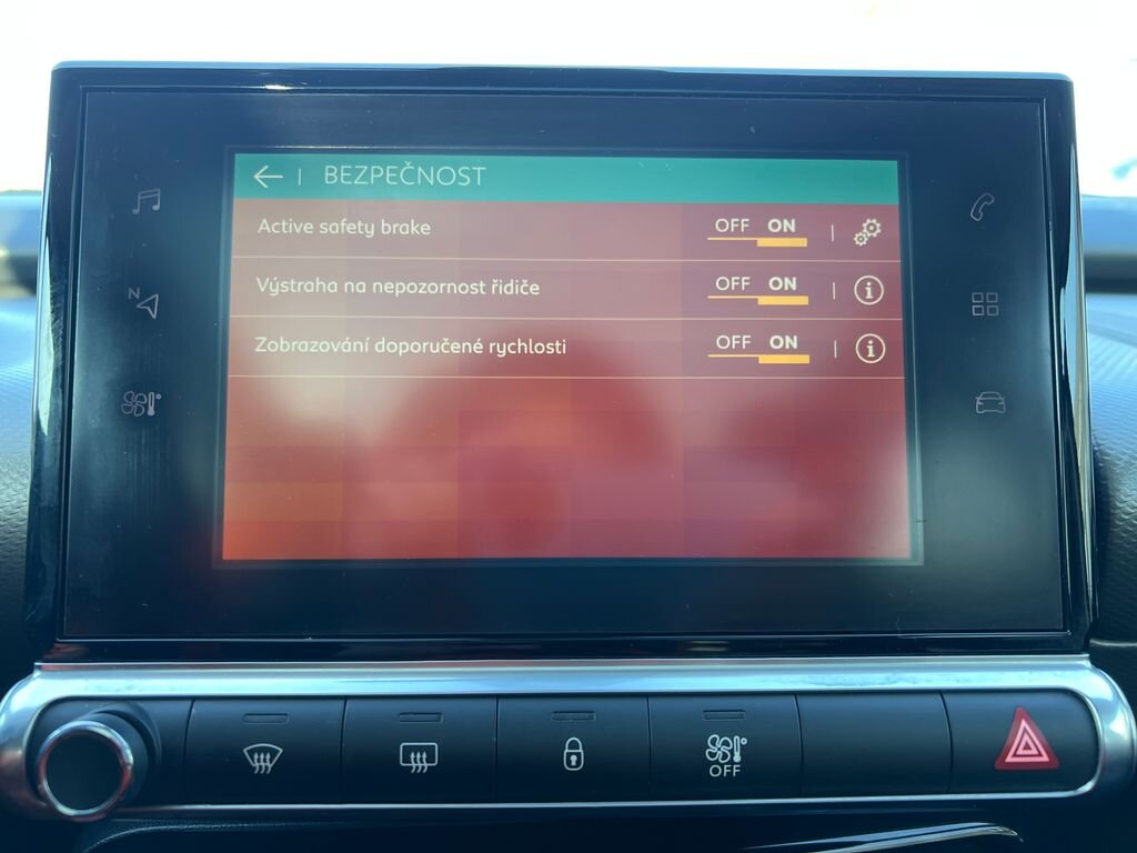 Citroën C4 Cactus Hatchback 1,2 l 96 kw