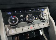 Škoda Karoq SUV / Terénní 1,5 l 110 kw