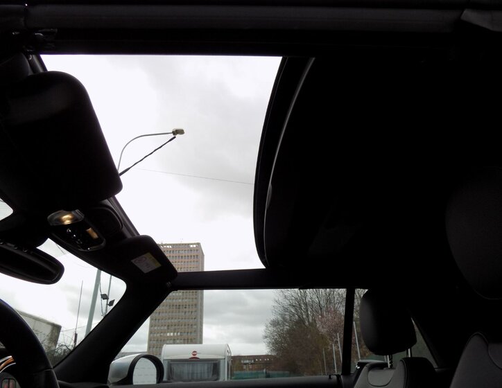 Mini Cooper Kabriolet 1,5 l 100 kw