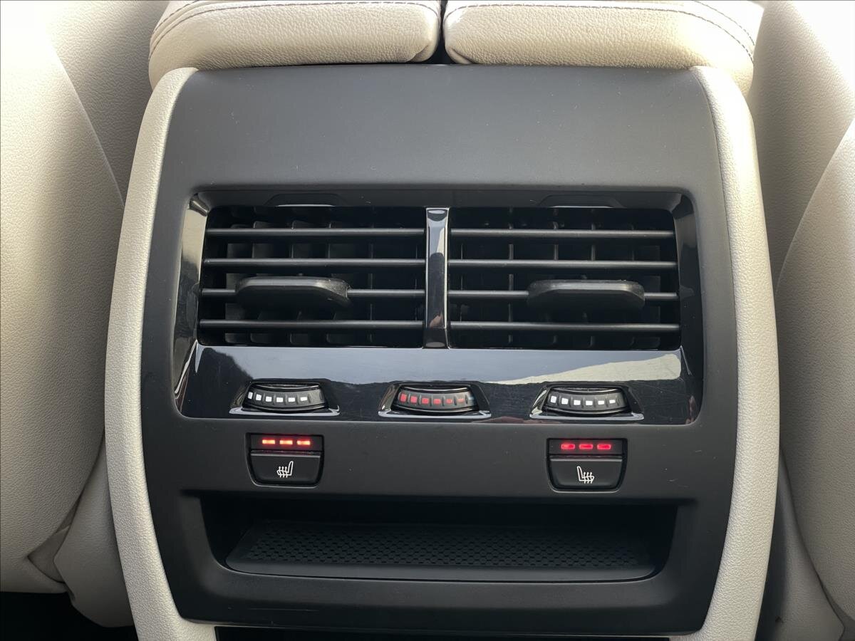 BMW X5 SUV 3,0 l 245 kw