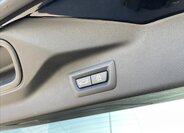 BMW X7 SUV / Terénní 3,0 l 195 kw