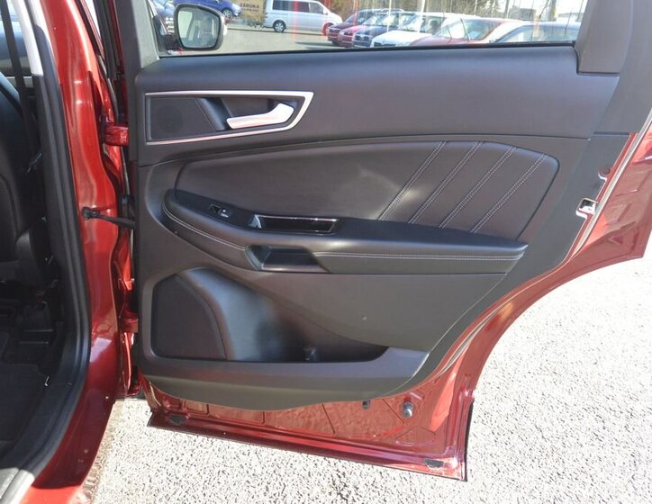 Ford Edge SUV 2,0 l 155 kw