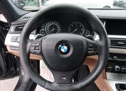 BMW Řada 7 17