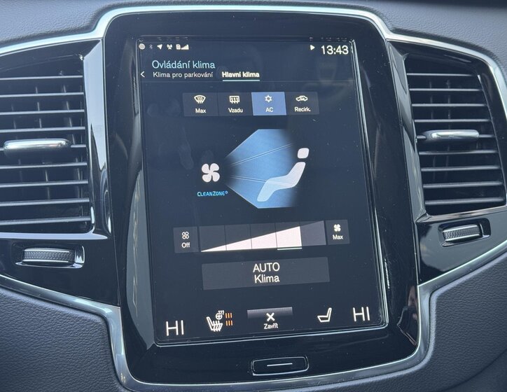 Volvo XC90 SUV / Terénní 2,0 l 173 kw