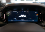 Jeep Grand Wagoneer 26