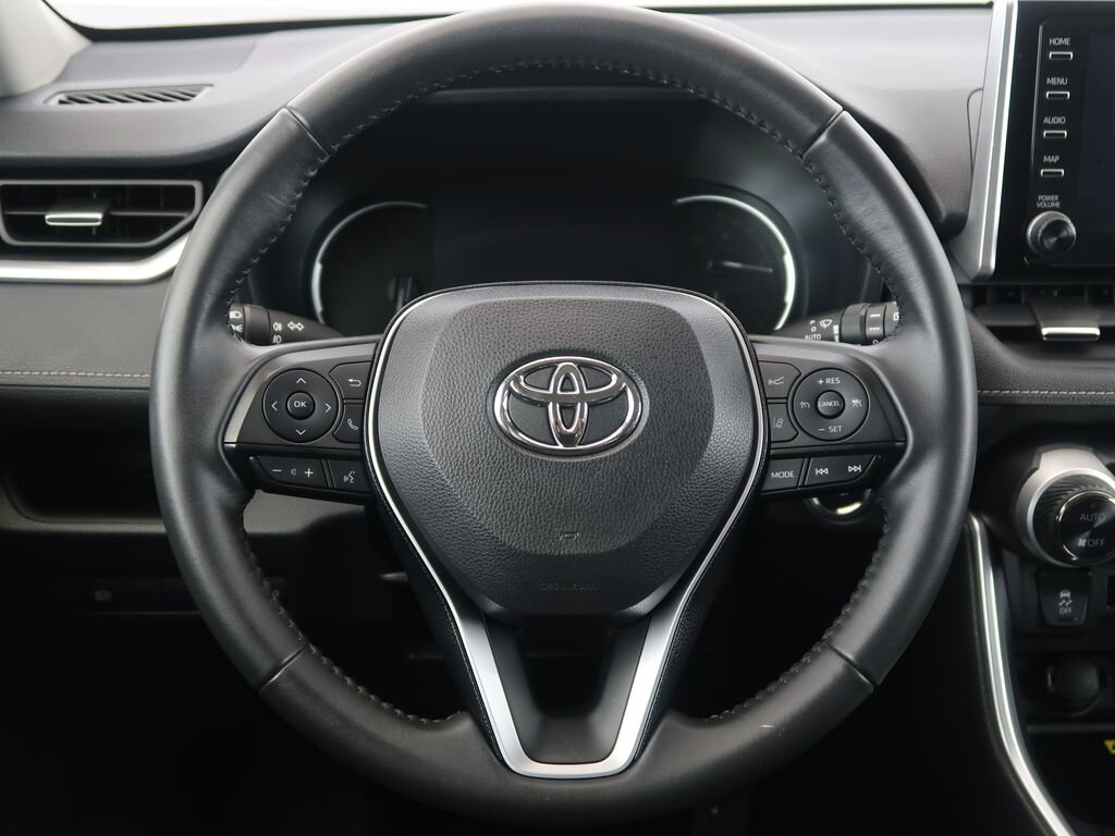 Toyota RAV4 SUV 2,0 l 129 kw