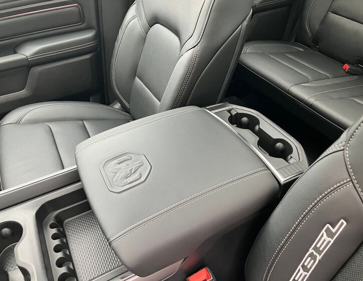 Dodge RAM Pick-up 3,0 l 313 kw