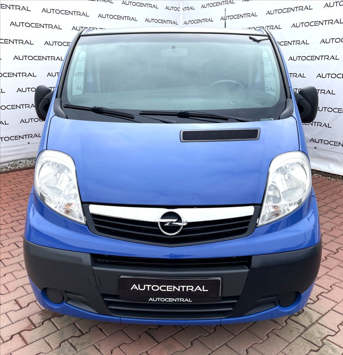 Opel Vivaro MPV 2,5 l 107 kw