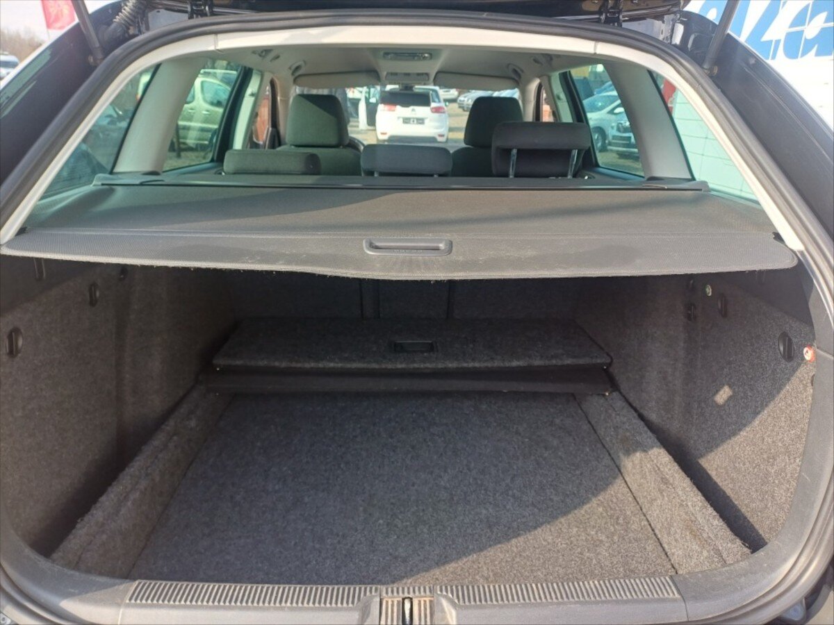 Škoda Octavia Kombi 2,0 l 103 kw