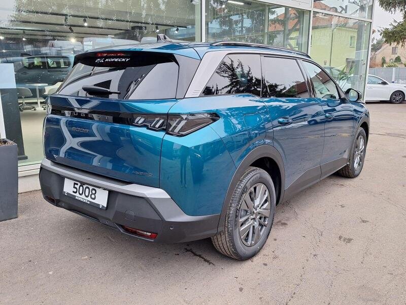 Peugeot 5008 SUV / Terénní 1,2 l 107 kw