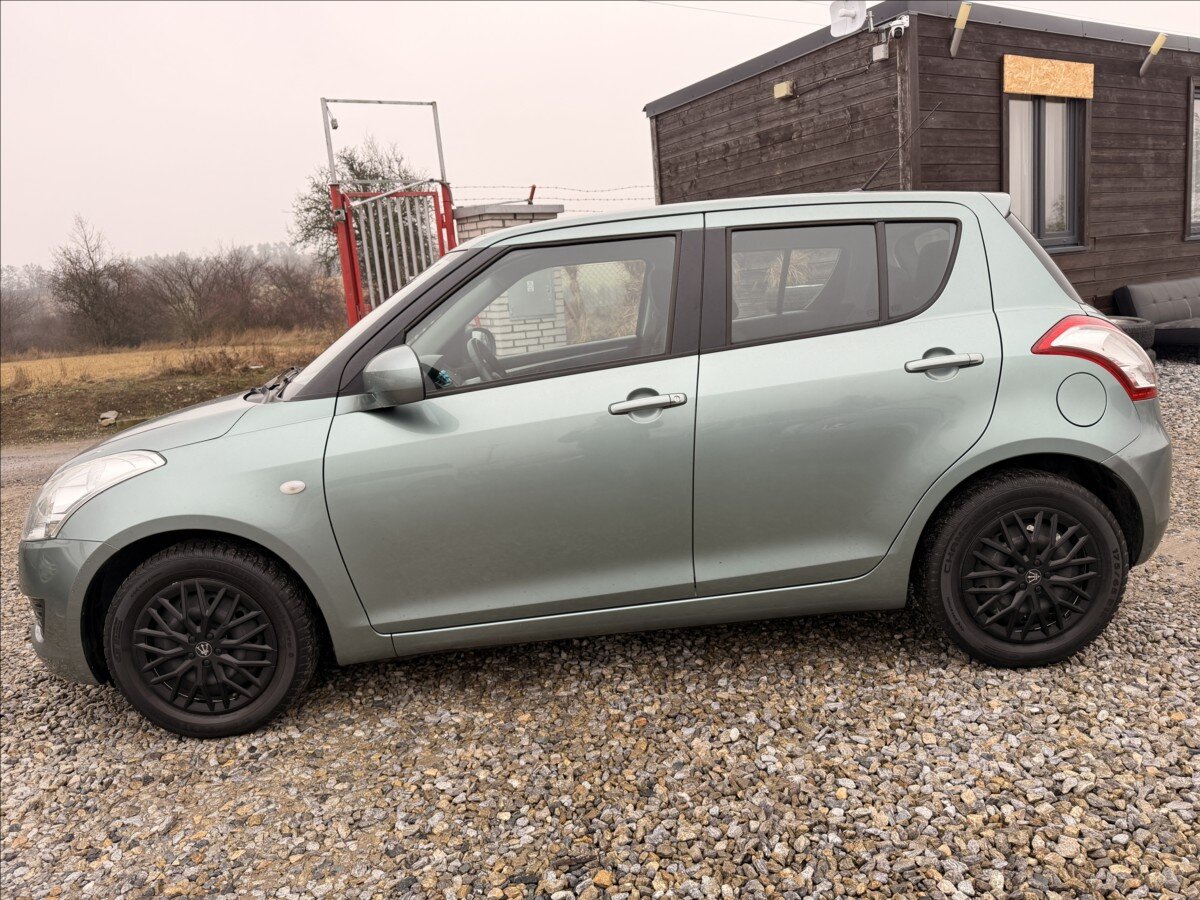 Suzuki Swift Hatchback 1,2 l 69 kw