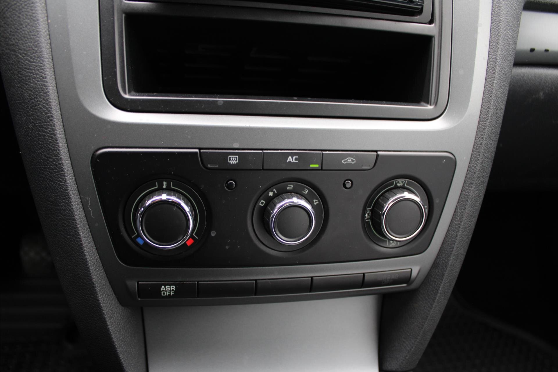 Škoda Octavia Liftback 1,6 l 77 kw