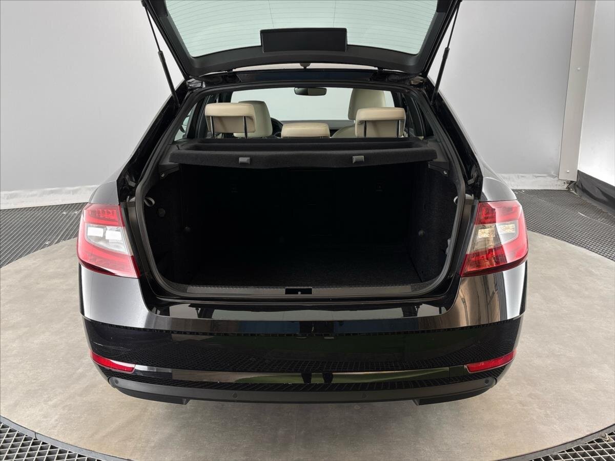 Škoda Octavia Liftback 2,0 l 110 kw