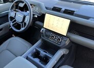 Land Rover Defender SUV / Terénní 3,0 l 183 kw