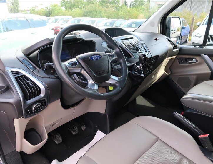 Ford Transit Custom MPV 2,2 l 92 kw