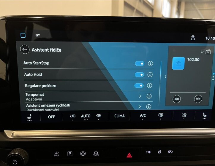 Volkswagen Caravelle Kombi 2,0 l 110 kw