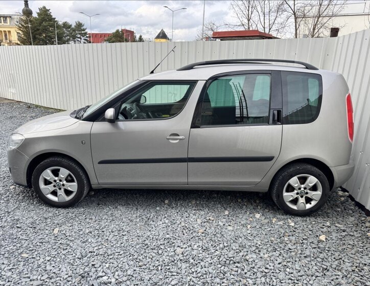 Škoda Roomster Kombi 1,2 l 51 kw