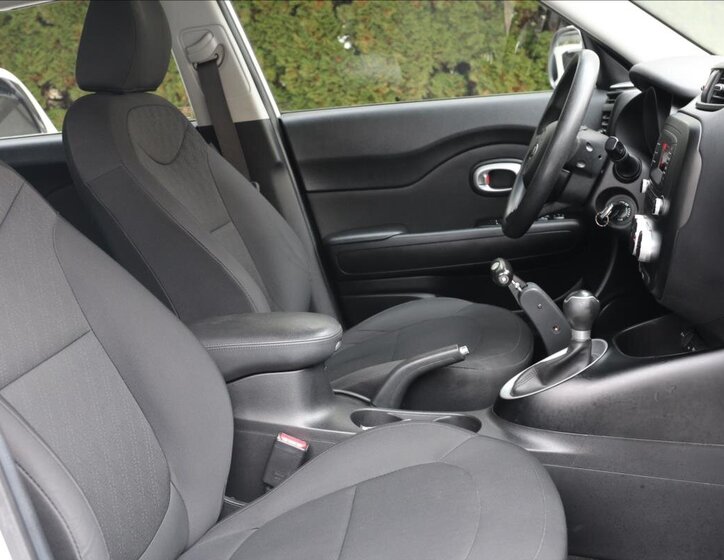 KIA Soul Hatchback 1,6 l 97 kw