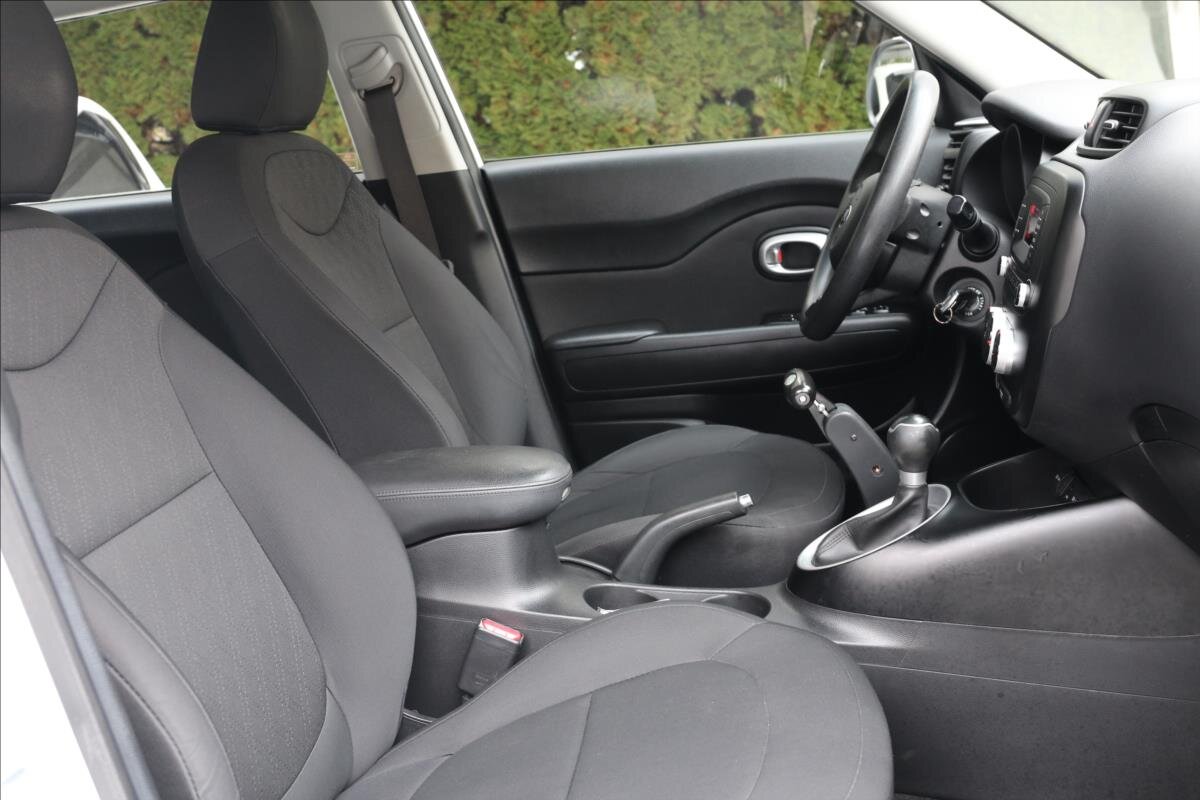 KIA Soul Hatchback 1,6 l 97 kw