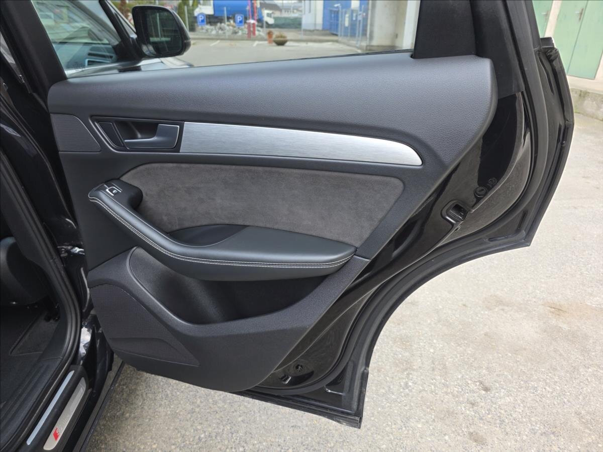 Audi Q5 SUV / Terénní 3,0 l 180 kw