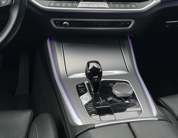 BMW X5 SUV / Terénní 3,0 l 245 kw