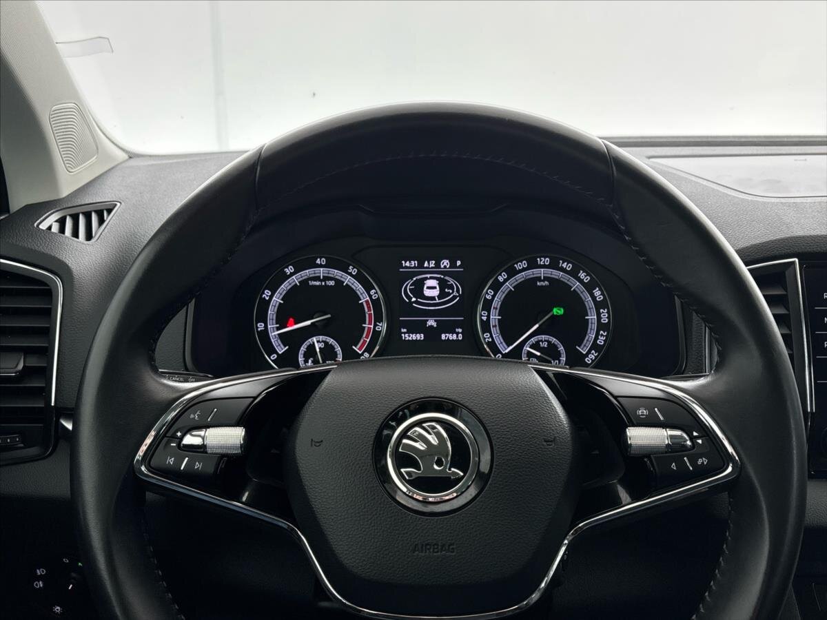 Škoda Karoq SUV / Terénní 1,5 l 110 kw