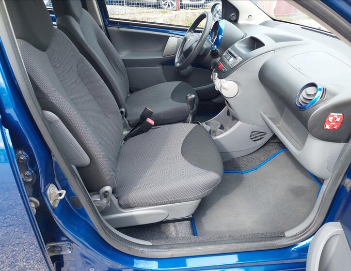 Toyota Aygo Hatchback 998,0 50 kw