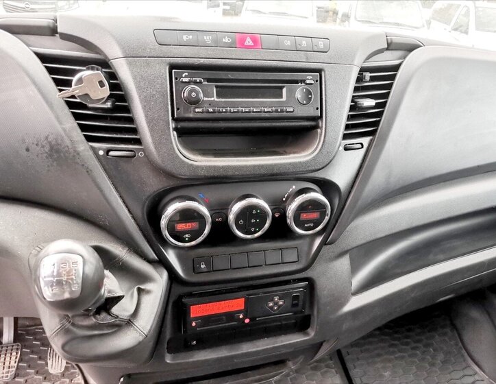 Iveco Ostatní Skříň 3,0 l 125 kw